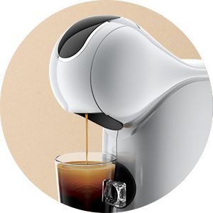 dolce gusto pouring coffee